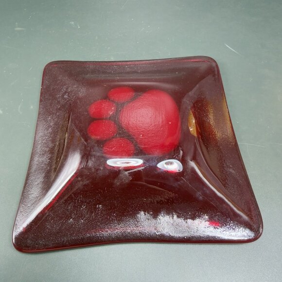 Hand Made Red Fused Art Glass Square Trinket Dish Plate White Dog Paw Vintage - Picture 6 of 13